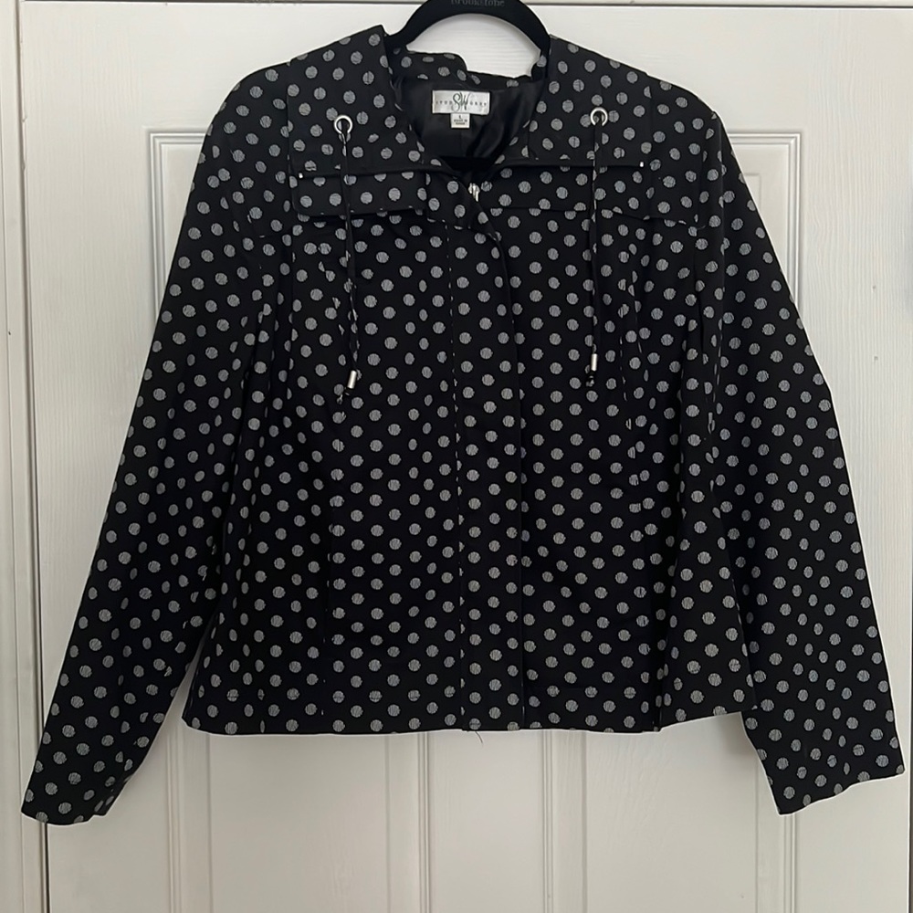 Studio Works Jacket - Picture 1 of 2